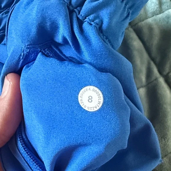Lululemon Hotty Toddy Blue Women's Shorts Sz 8 - Picture 4 of 4